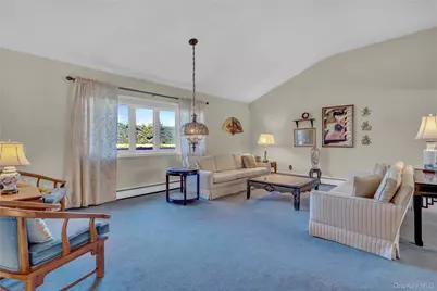 10 Dale Court, Massapequa, NY 11758 - Photo 14