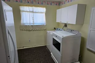 106 Fountain Ave, Selden, NY 11784 - Photo 20