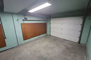 106 Fountain Ave, Selden, NY 11784 - Photo 28