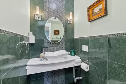 83-11 139 Street #1F, Briarwood, NY 11435 - Photo 8
