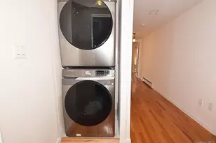 207-22 Jordan Dr, Bayside, NY 11360 - Photo 18