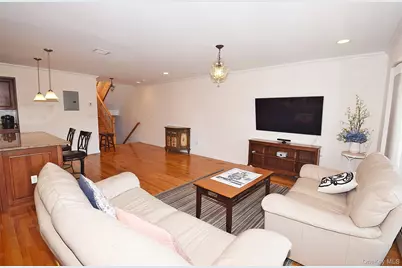 207-22 Jordan Drive #93 U, Bayside, NY 11360 - Photo 20