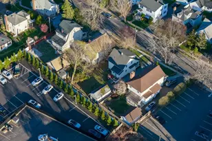 24 Dennis St, Manhasset, NY 11030 - Photo 12