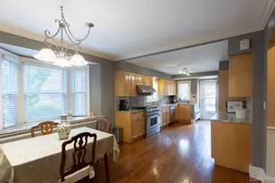 215-15 86th Ave, Hollis, NY 11427 - Photo 14