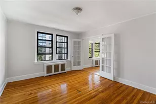 240 Martine Ave, White Plains, NY 10601 - Photo 4