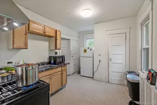 212 Ten Broeck Ave, Kingston, NY 12401 - Photo 12