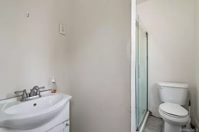 212 Ten Broeck Avenue, Kingston, NY 12401 - Photo 8