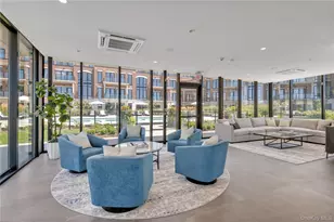 10 Shore Rd, Glenwood Landing, NY 11547 - Photo 14