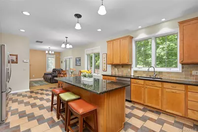 875 Hanover Street, Yorktown Heights, NY 10598 - Photo 14