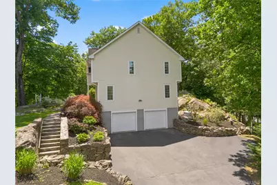 875 Hanover Street, Yorktown Heights, NY 10598 - Photo 4
