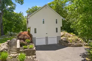 875 Hanover St, Yorktown Heights, NY 10598 - Photo 4