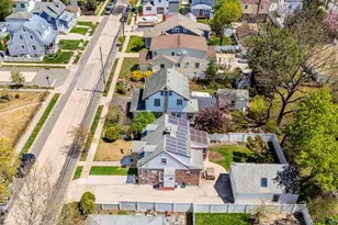 76 Davison Ave, Lynbrook, NY 11563 - Photo 6