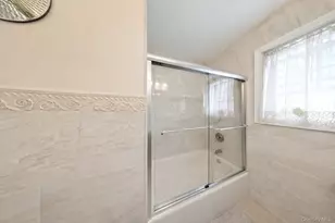 653 Odell Ave, Yonkers, NY 10710 - Photo 28