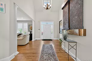 62 Pembroke Dr, Glen Cove, NY 11542 - Photo 12