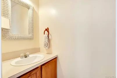 416 3rd Street, Greenport, NY 11944 - Photo 6