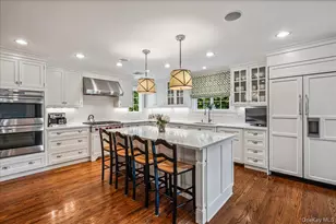 12 Whitehall Rd, Rockville Centre, NY 11570 - Photo 8
