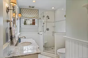12 Whitehall Rd, Rockville Centre, NY 11570 - Photo 22