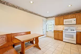 307 6th Ave, Saint James, NY 11780 - Photo 16