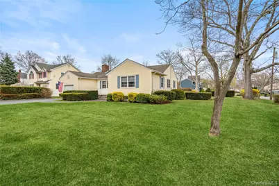 307 6th Avenue, Saint James, NY 11780 - Photo 4