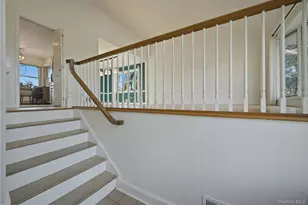 86 Soundview Dr, Port Jefferson, NY 11777 - Photo 2