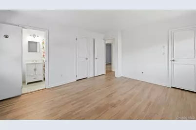 86 Soundview Drive, Port Jefferson, NY 11777 - Photo 8