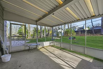 86 Soundview Drive, Port Jefferson, NY 11777 - Photo 18