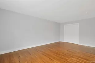 504 Pelham Rd, New Rochelle, NY 10805 - Photo 6