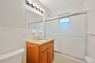 504 Pelham Rd, New Rochelle, NY 10805 - Photo 18