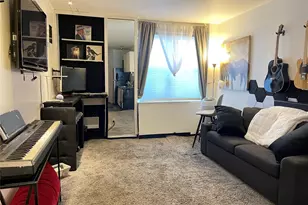 855 E Broadway, Long Beach, NY 11561 - Photo 4