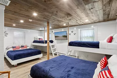 11 Cold Spring Court, Southampton, NY 11968 - Photo 12
