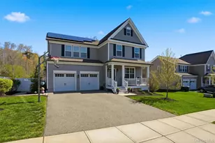 17 Laurel Cir, Goshen, NY 10924 - Photo 2