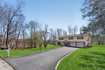 76 Colonel Enoch Drive, Carmel, NY 10512 - Photo 4