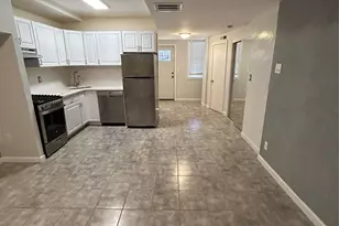 250 Huntington Ave, Bronx, NY 10465 - Photo 2