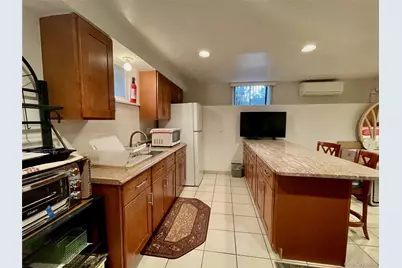 169 Old Mamaroneck Avenue #B1, White Plains, NY 10605 - Photo 2