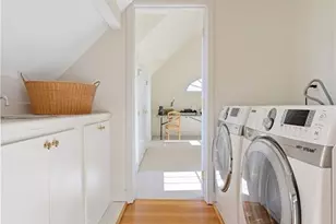 16 MacKay Way, Roslyn, NY 11576 - Photo 30