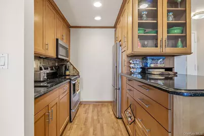 185 W Park Avenue #406, Long Beach, NY 11561 - Photo 16