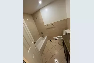 14605 226th Street, Springfield Gardens, NY 11413 - Photo 10