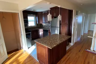 146-05 226th St, Springfield Gardens, NY 11413 - Photo 2