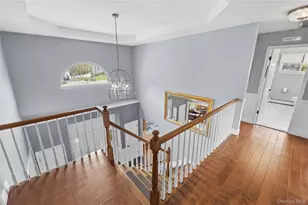 10 Clemens Ct, East Setauket, NY 11733 - Photo 18