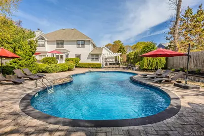 10 Clemens Court, East Setauket, NY 11733 - Photo 32