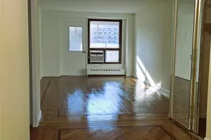 61-15 98th St, Rego Park, NY 11374 - Photo 4