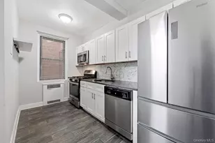 155-01 90th, Jamaica, NY 11432 - Photo 6