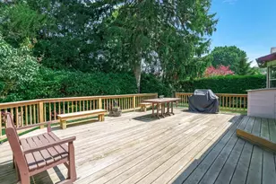 254 Meredith Ln, West Hempstead, NY 11552 - Photo 26