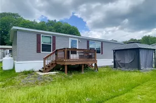 18 Shore Ln, Burlingham, NY 12722 - Photo 2