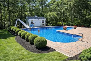 10 Messina Ave, Center Moriches, NY 11934 - Photo 2