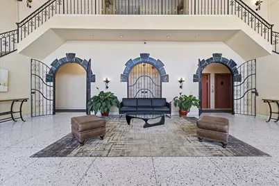 370 W Broadway #5C, Long Beach, NY 11561 - Photo 2