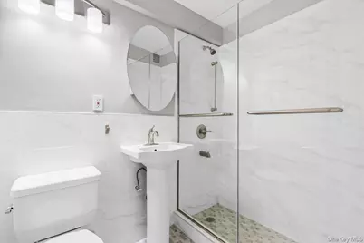3363 Sedgwick Avenue #6N, Bronx, NY 10463 - Photo 16
