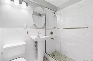 3363 Sedgwick Ave, Bronx, NY 10463 - Photo 16