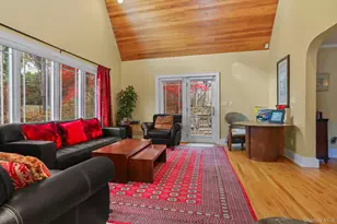 10 Grandview Ave, Pleasantville, NY 10570 - Photo 16