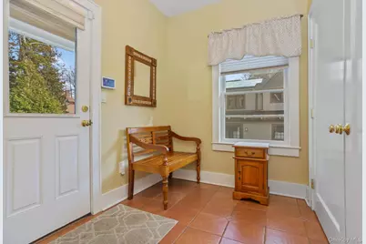 10 Grandview Avenue, Pleasantville, NY 10570 - Photo 18